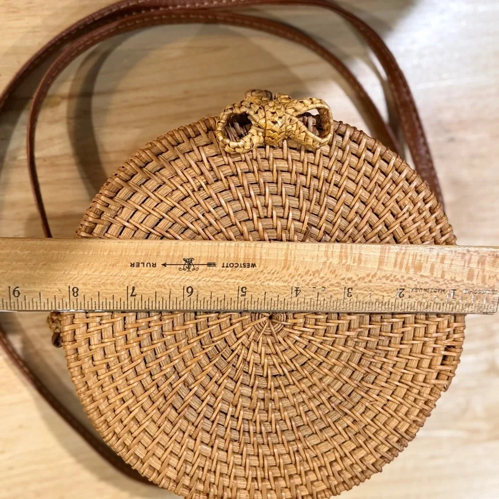 Round Woven Rattan‎ Crossbody Bag Natural Tan Wicker Circle Purse Floral Lining